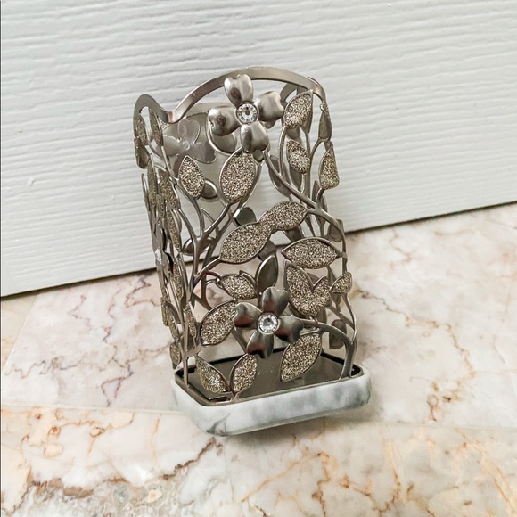 Bath & Body Works Other - Bath and Body Works Dogwood Soap Holder